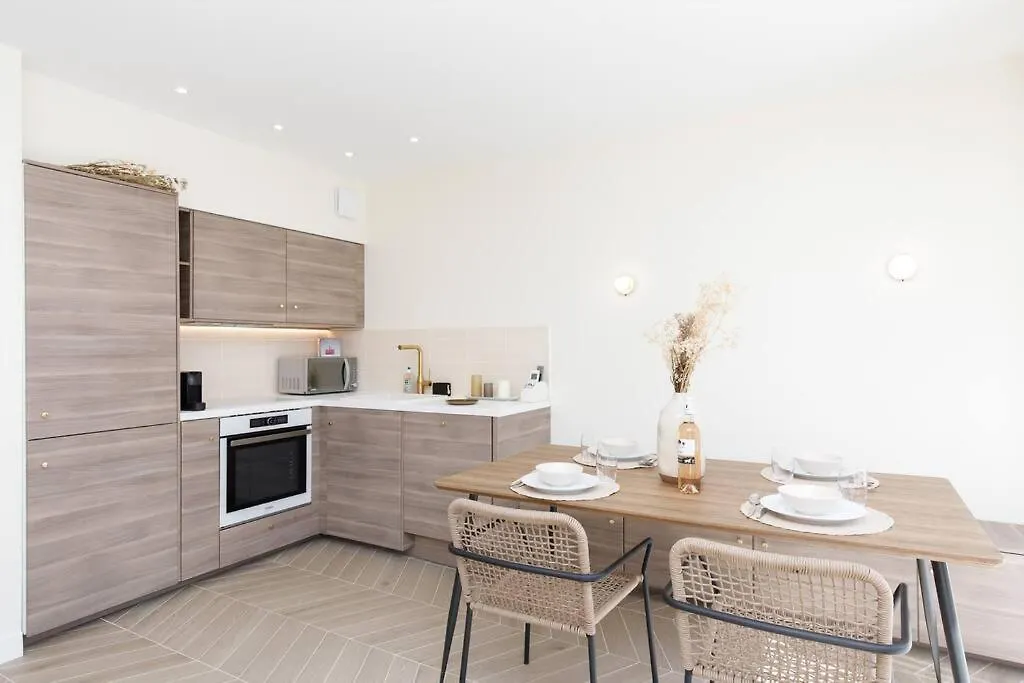 Martinez Area Superb 1 Bed W Xxl Terrace Apartment Cannes France
